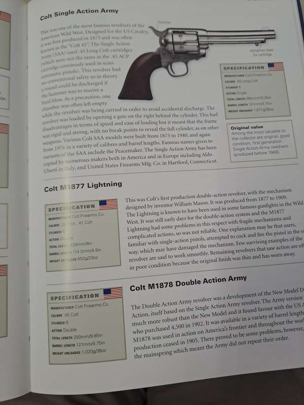 THE COMPLETE ILLUSTRATED GUIDE TO GUNS.  2 VOLS