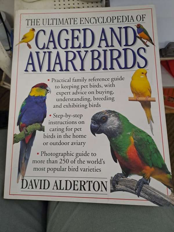 CAGED AND AVIARY BIRDS. By D Alderton