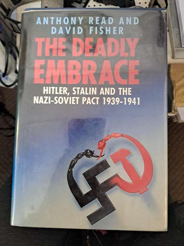 THE DEADLY EMBRACE. By A Read & D Fisher