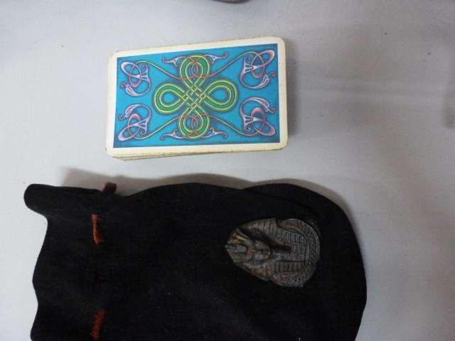 TAROT CARD DECK