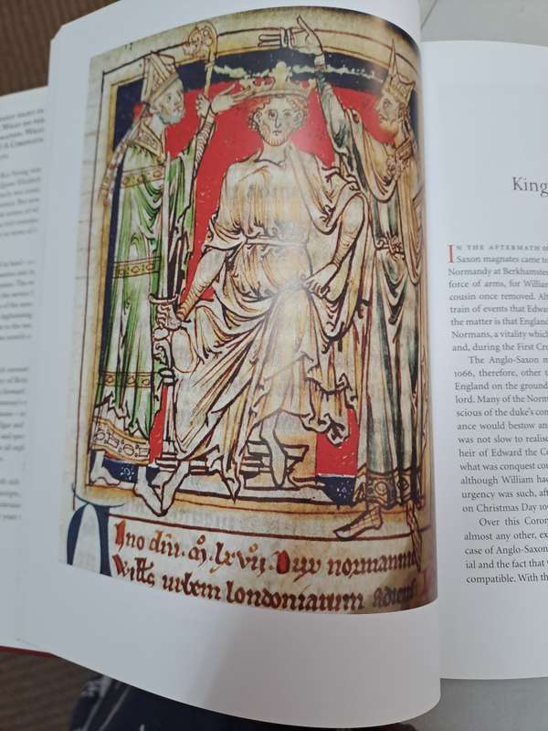 CORONATION. A History of Kingship and British Monarchy. By Roy Strong