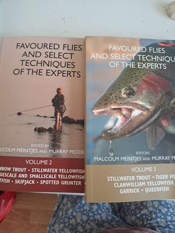 FAVOURED FLIES AND SELECT TECHNIQUES OF THE EXPERTS Volume 2 & 3 By Malcolm Meintjes & Murray Pedder