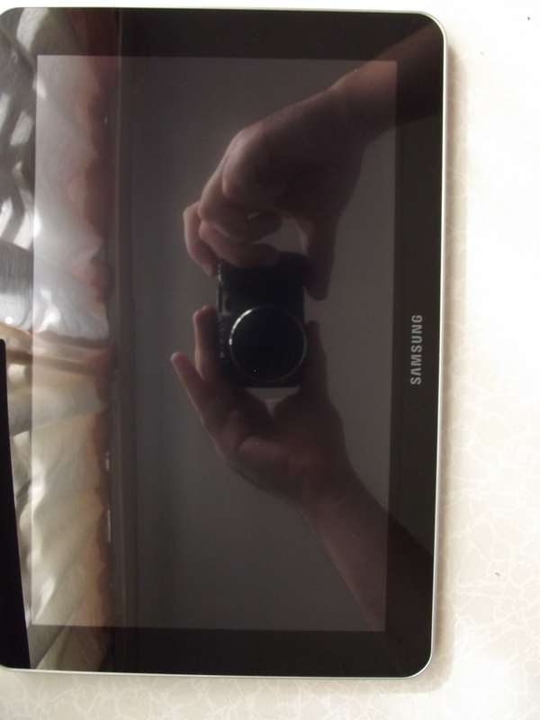 Samsung Galaxy Tab 10.1 (Please Read Description)