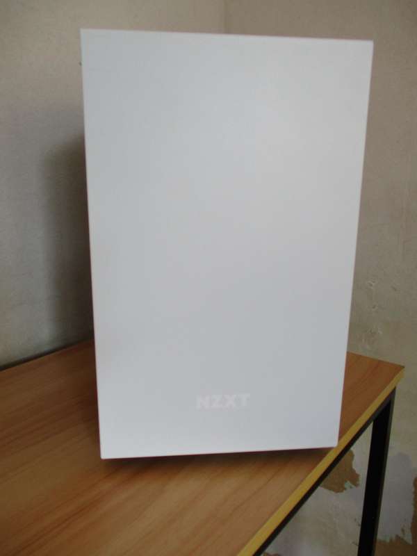 NZXT H210 ITX Case