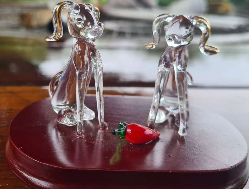 Adorable set of dogs - possibly Swarovski