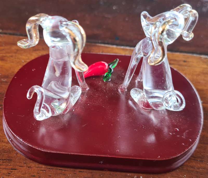 Adorable set of dogs - possibly Swarovski