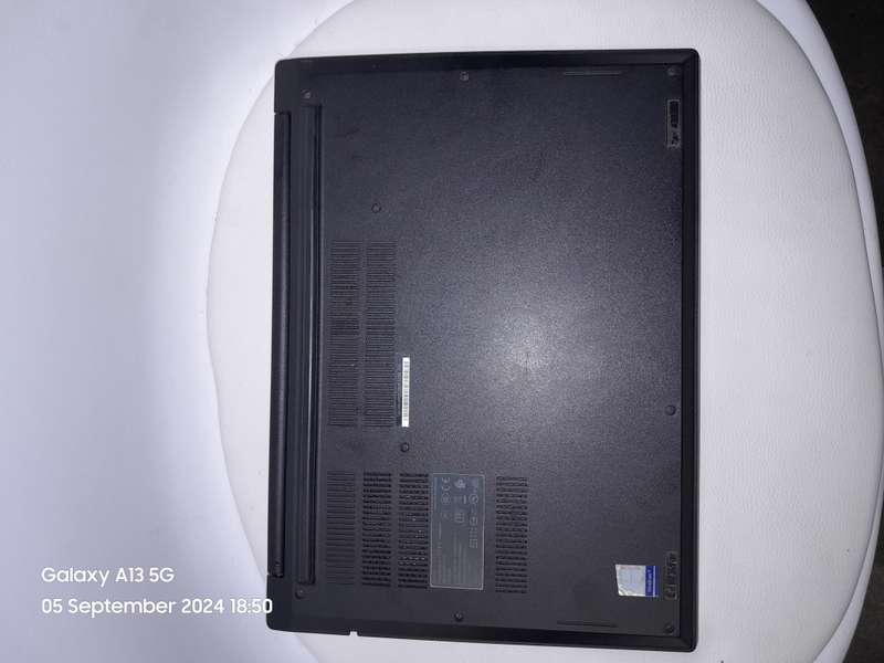 LENOVO THINKPAD E490 Core i7 8th Gen