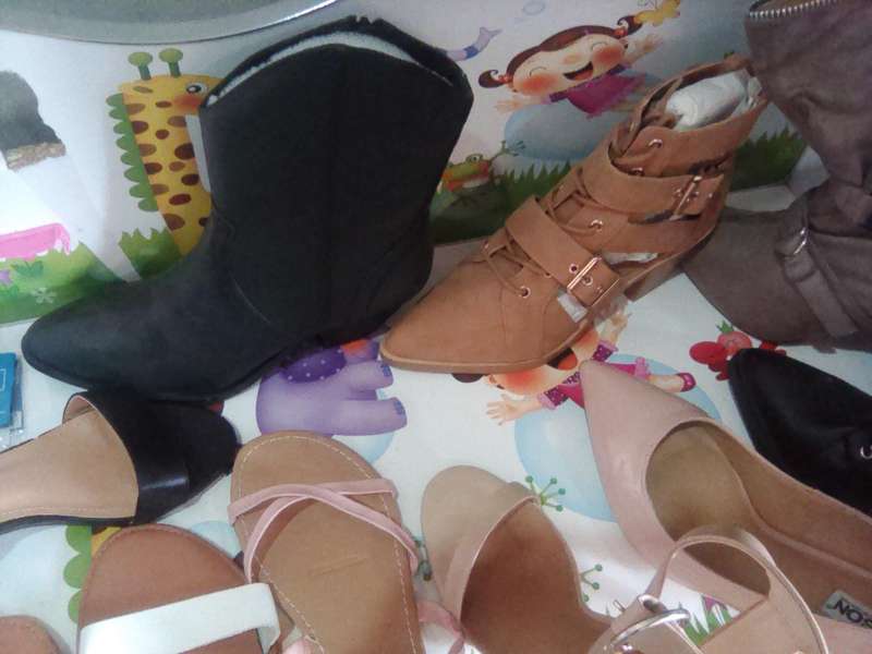 MIXED NEW ONE ONLY SHOES ( NO PAIR ONLY 1 )
