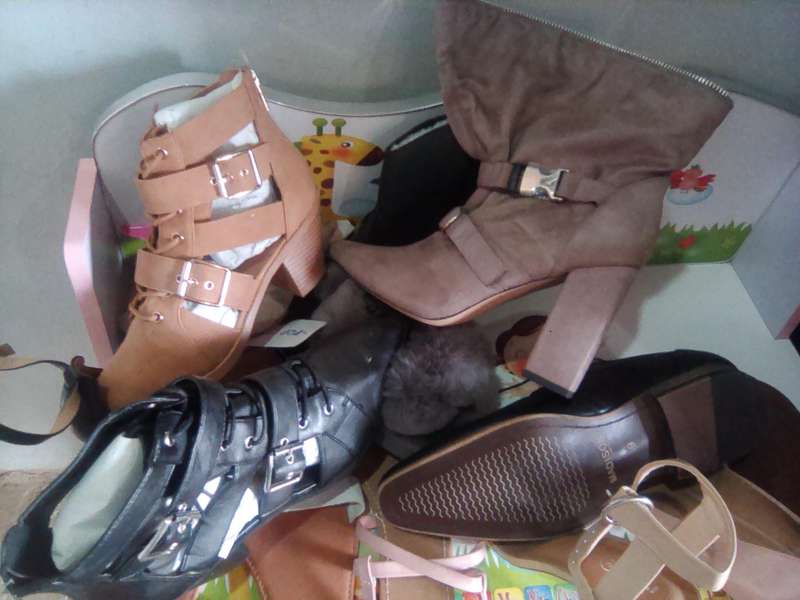 MIXED NEW ONE ONLY SHOES ( NO PAIR ONLY 1 )