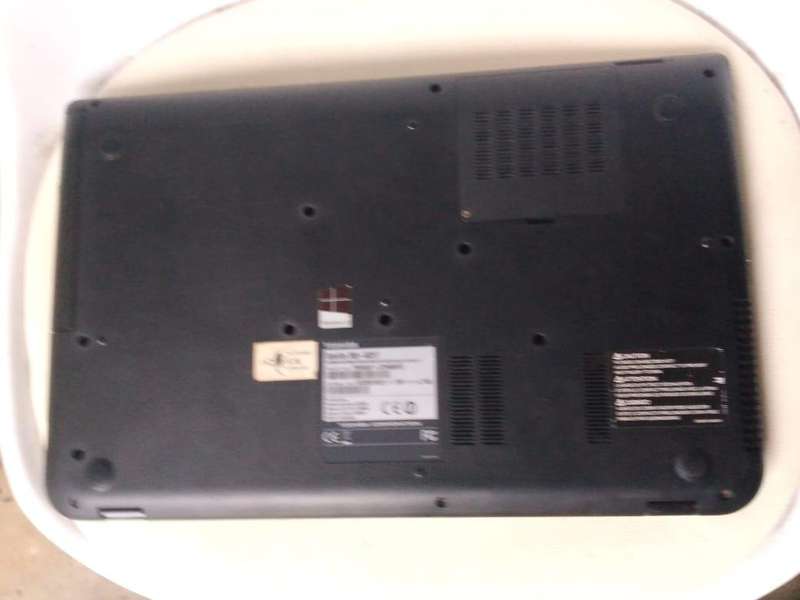 TOSHIBA SATELITE S50-A0317 Core i5 Nvidia graphics for spares