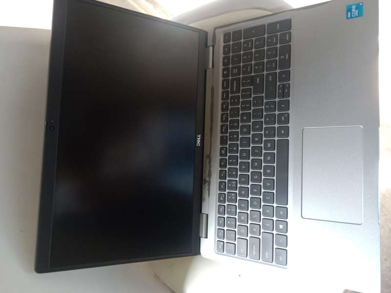 DELL LATITUDE 5520 CORE i5 11TH GEN