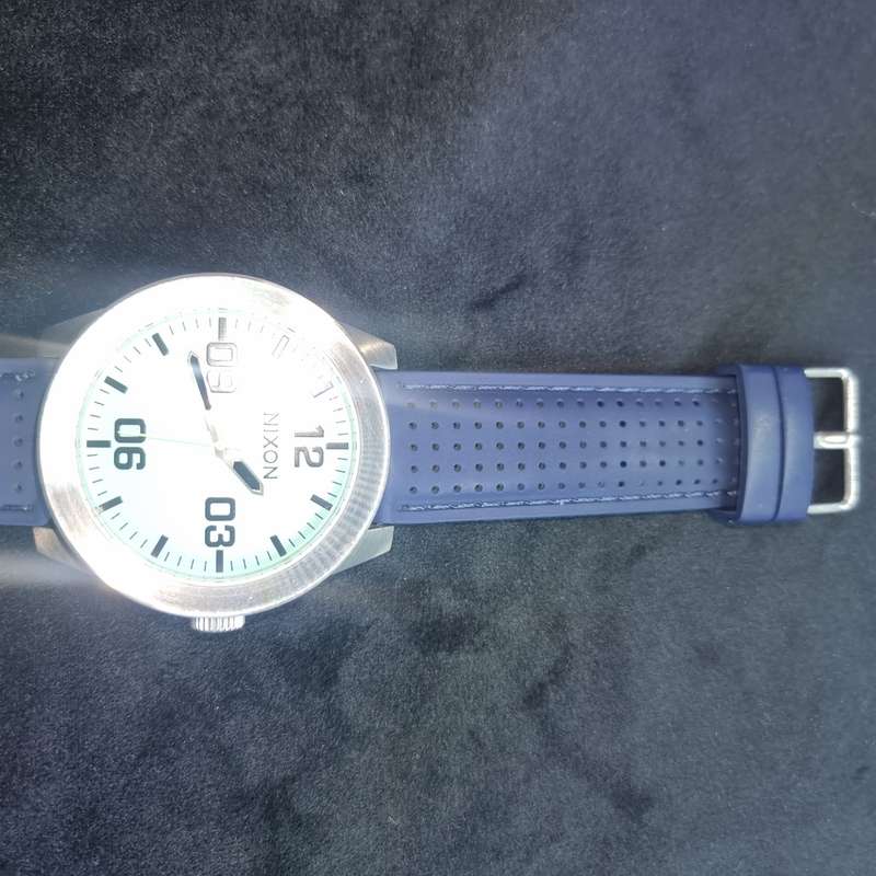 Nixon Watch glow in the dark watch face