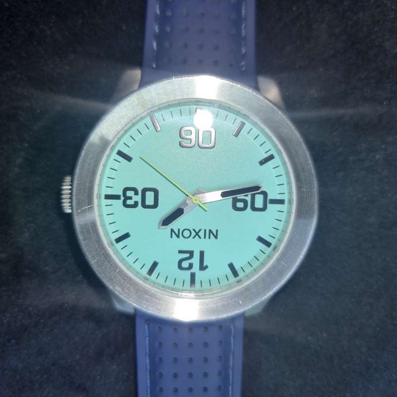 Nixon Watch glow in the dark watch face