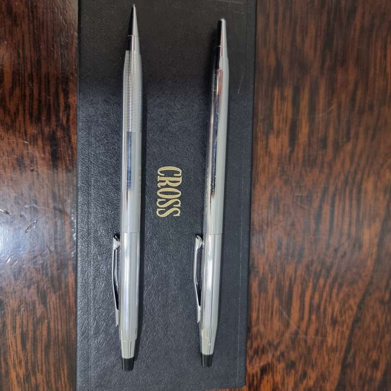 Silver Cross Pen and pencil Set.
