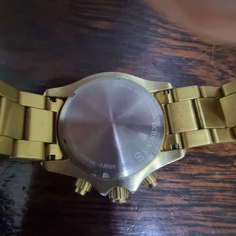 VICTORINOX WATCH