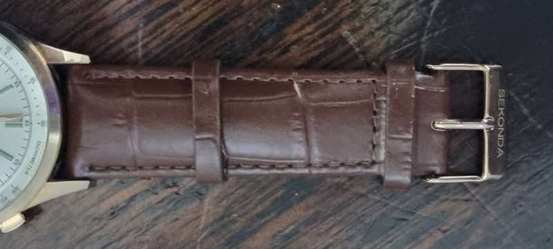 Sekonda Watch Rose Gold Tone 42 mm .