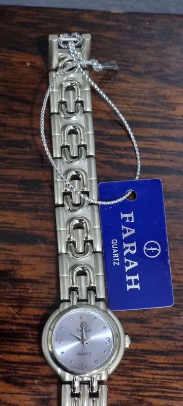 Farah Watch New