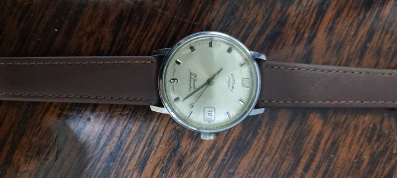 Rotary automatic 21 jewels .
