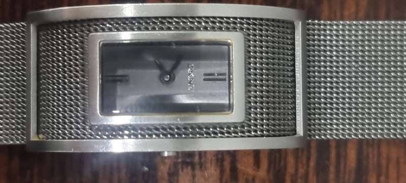 DKNY Watch 30 Meters.