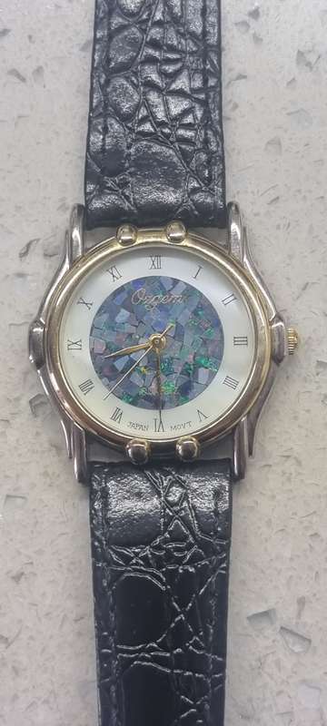Ozgem Watch