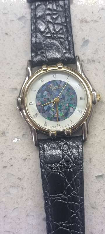 Ozgem Watch