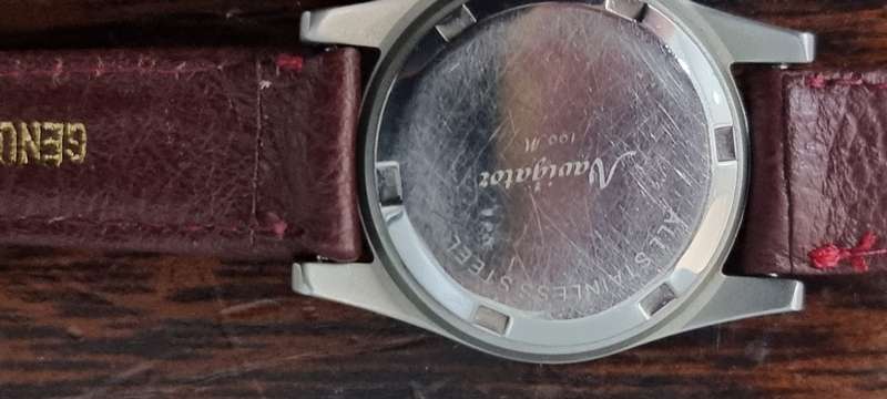 HQ Hallmark Navigator 100 M