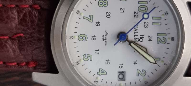HQ Hallmark Navigator 100 M