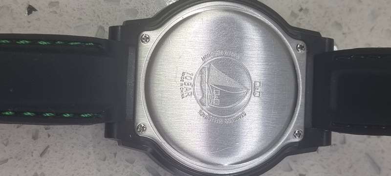 Q&Q Quartz water resistant 10bar
