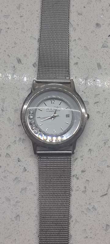 Avon watch