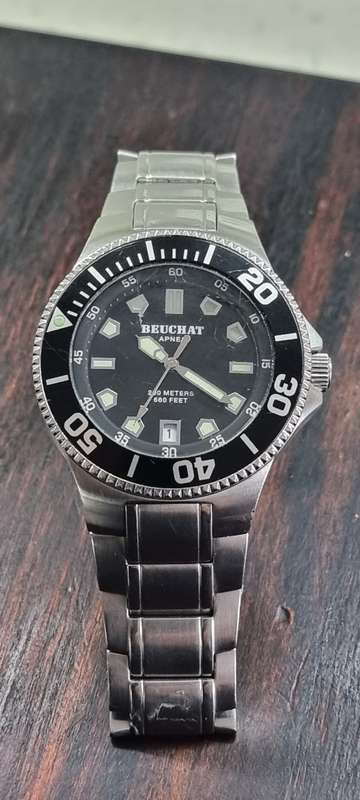 Beuchat Apnea 200 meters. Divers Watch.