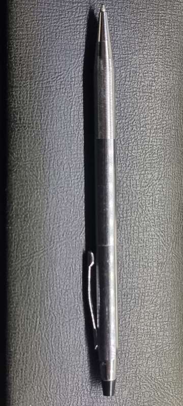 Silver Cross Pen.