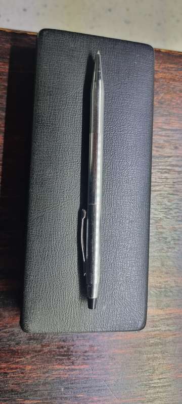 Silver Cross Pen.