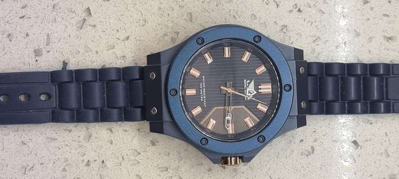 Watch Water Resistant 100 Meters