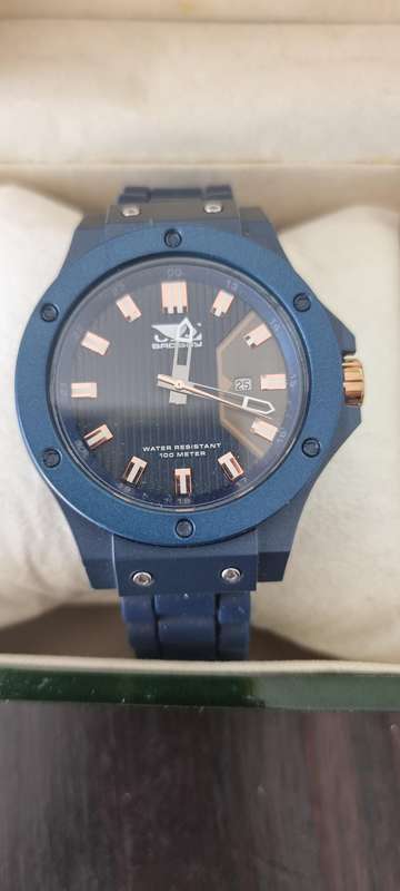 Watch Water Resistant 100 Meters
