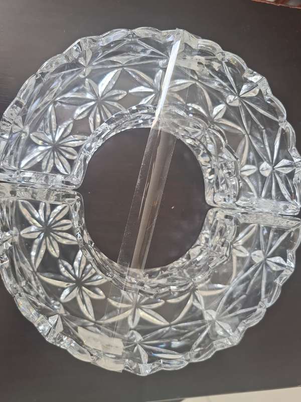 Beautiful center piece  of table crystal