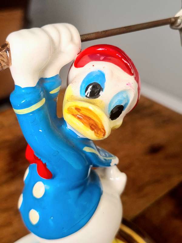 Very Rare!!nSchmid Walt Disney Donald Duck Wind-up Music Box Figurine-Made in Japan