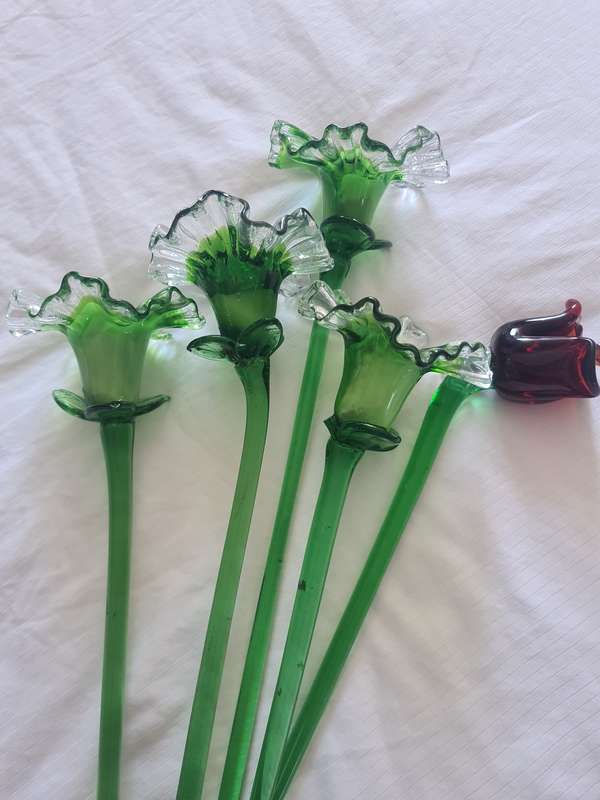 Set of 5 Vintage Long stem flowers hand blown