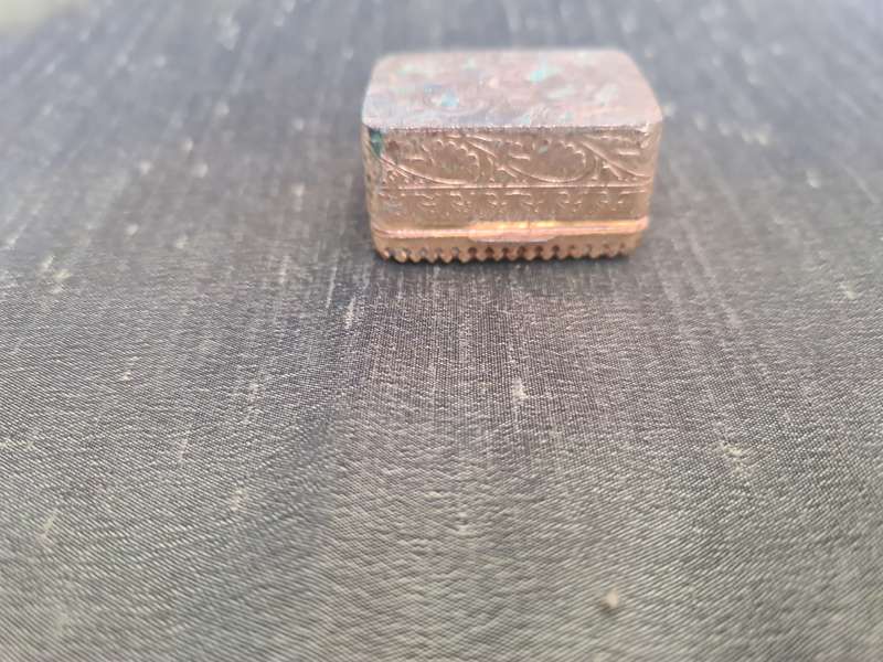 Vintage/Antique Porcelain Pill Box