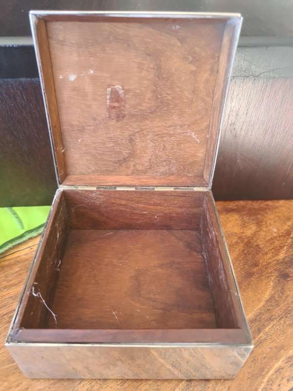 Silver Cigarette/Jewelry box wood Lined