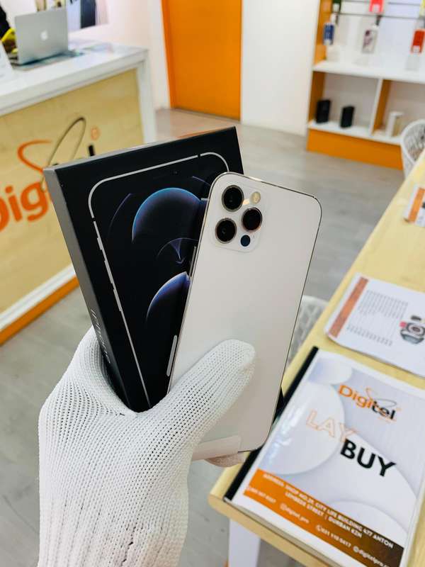 Phone 12 Pro