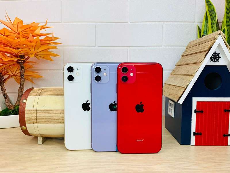 iPhone 11