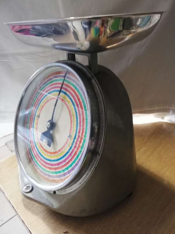 Vintage Bank Scale