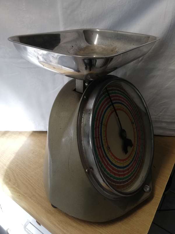 Vintage Bank Scale