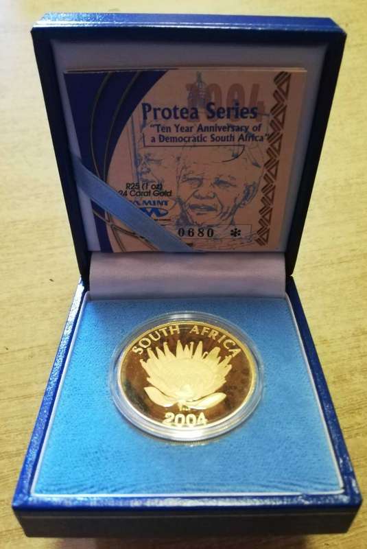 Nelson Mandela 1oz 24 carat gold coin
