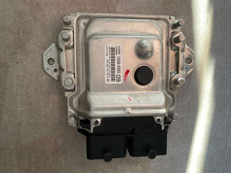 SUZUKI SWIFT 1.5 ENGINE CONTROL UNIT COMPUTER BOX 6D 33920-85S30 0261S102XM