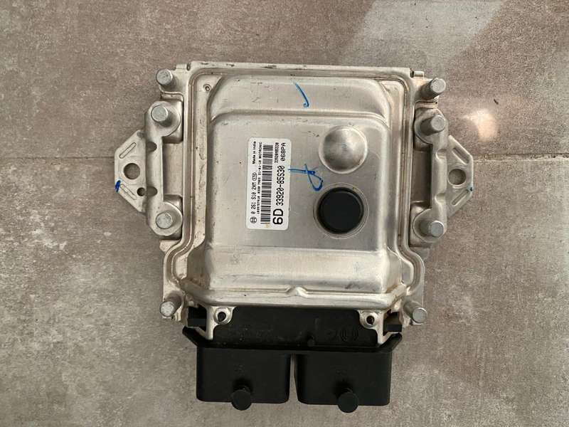 SUZUKI SWIFT 1.5 ENGINE CONTROL UNIT COMPUTER BOX 6D 33920-85S30 0261S102XM
