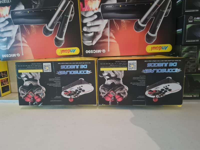 R14 000 BULK ITEMS SET, CAMERAS, GAME CONSOLES, POWERBANKS, MICS ,RETUNED/DAMAGE/DEFECTIVE GOOD SET
