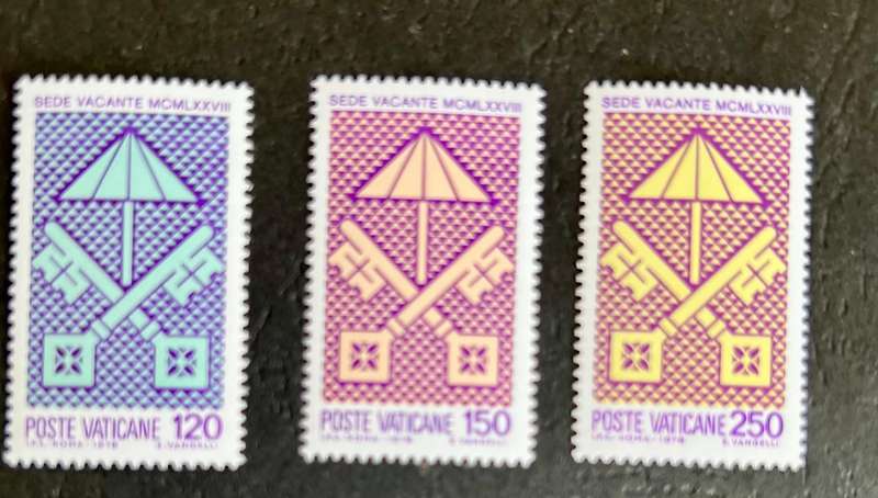 Vatican City -- year 1978 Unmounted complete set of 3 --Vacant seat --bid per stamp