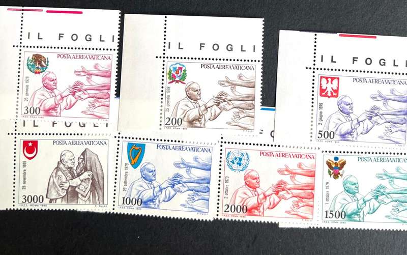 Vatican City -- year 1980- MNH- unmounted  Mint complete set of 7---Airmail  ---bid per stamp