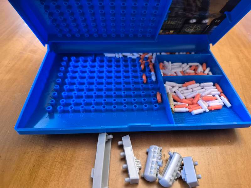 Vintage mini battleships set